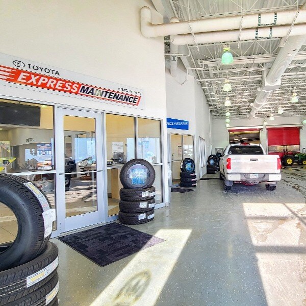 October_2020_Toyota_Service_Drive-1