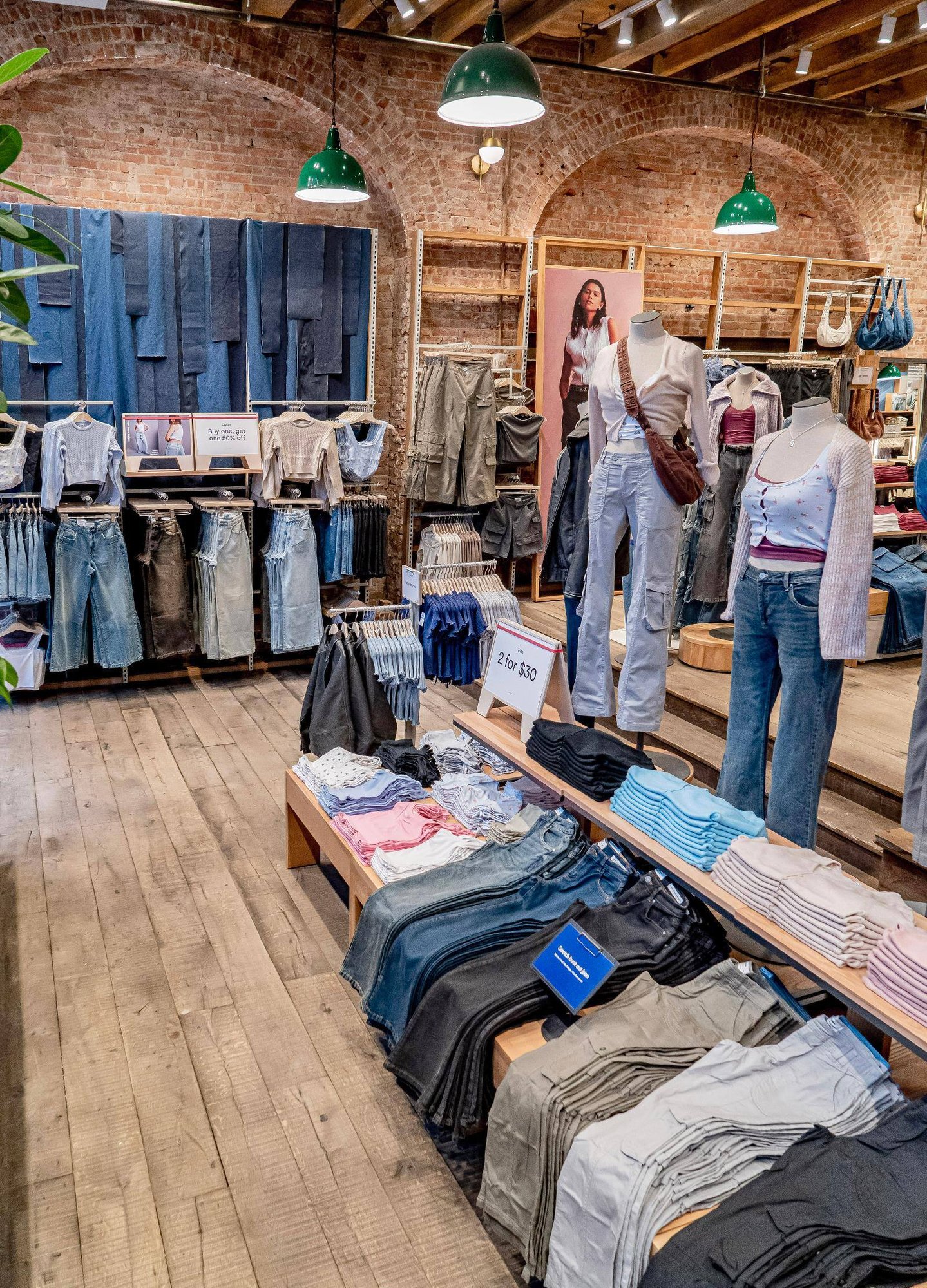 CottonOn retail interior by RCS